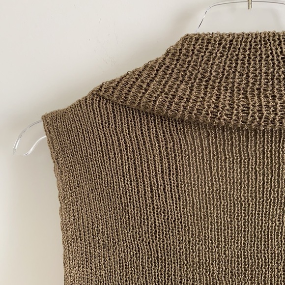 Topshop Crocheted Vest - Picture 7 of 16